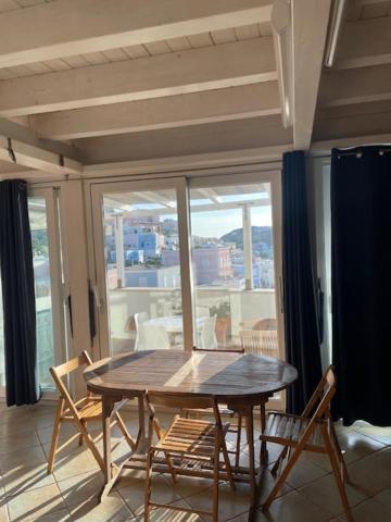Apartament Agenzia Isotur Nontiscordardime Ponza Zewnętrze zdjęcie